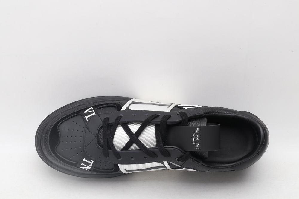 VA1ENTIN0 sneaker